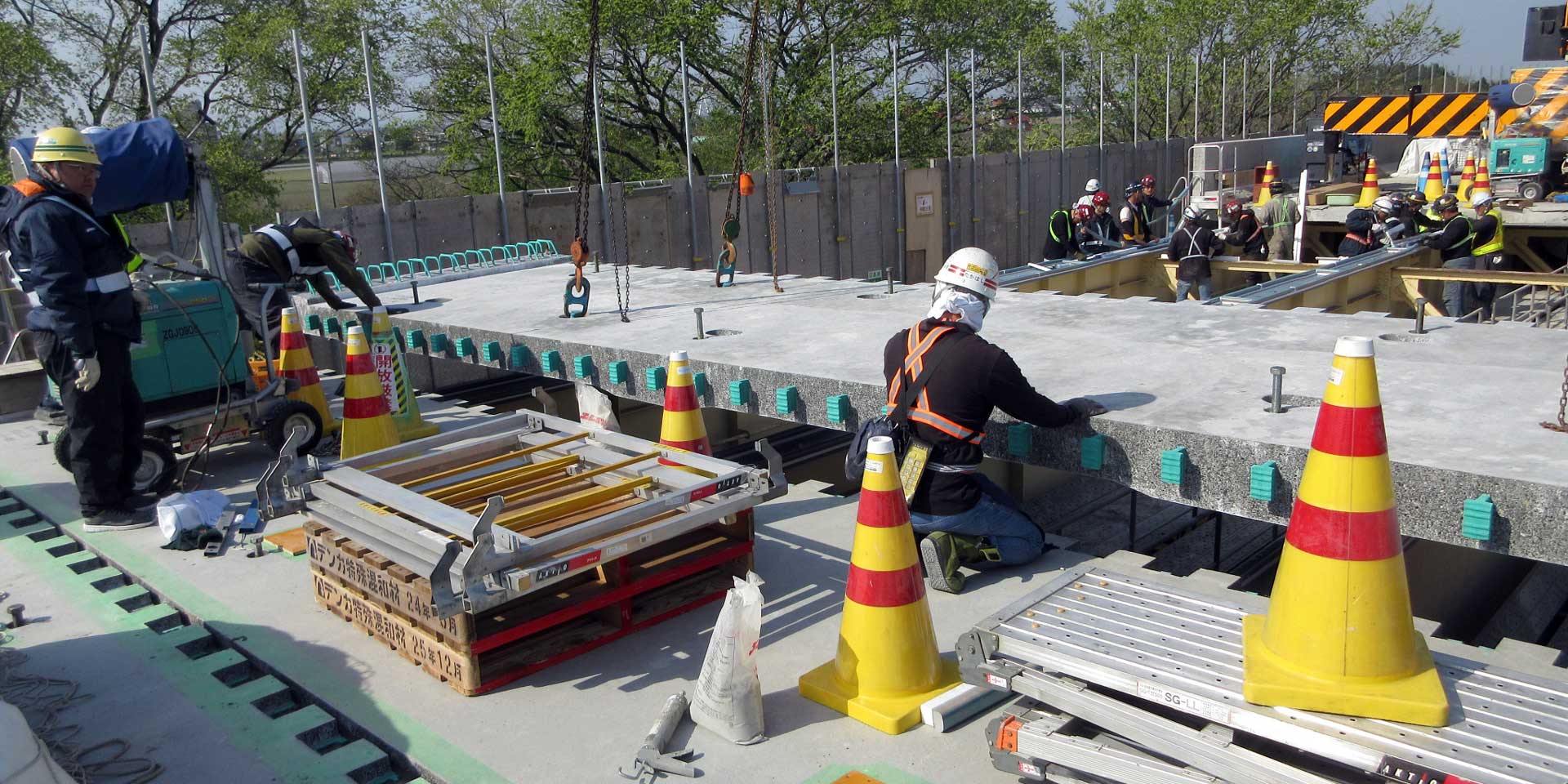 千歳川大橋<br>床板取替工事